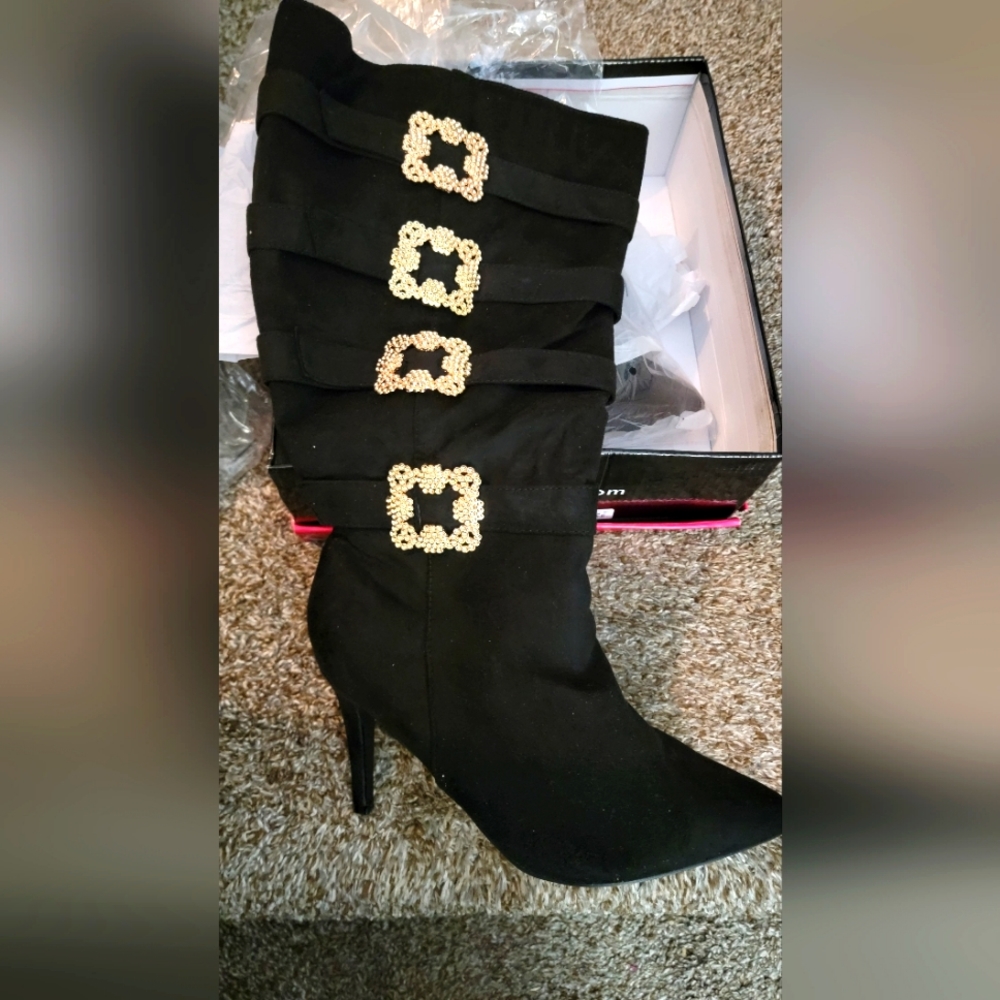 EUC 12W Black Heeled Dress Boots